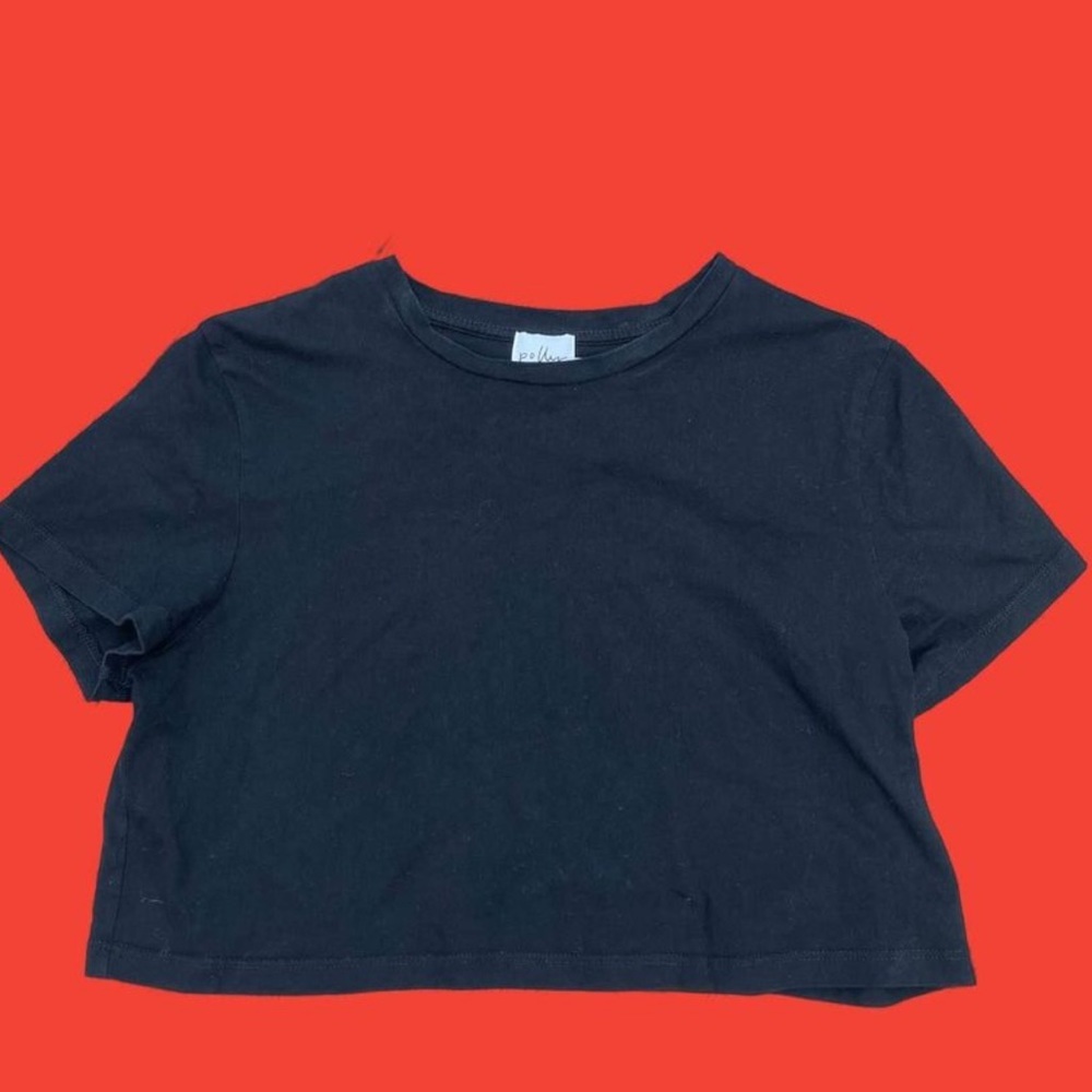 PRINCESS POLLY black cropped T-Shirt size 4